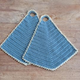 Gehaakte grootmoeders pannenlappen oud blauw