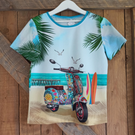 T-shirt Ibiza scooter en bus maat 128