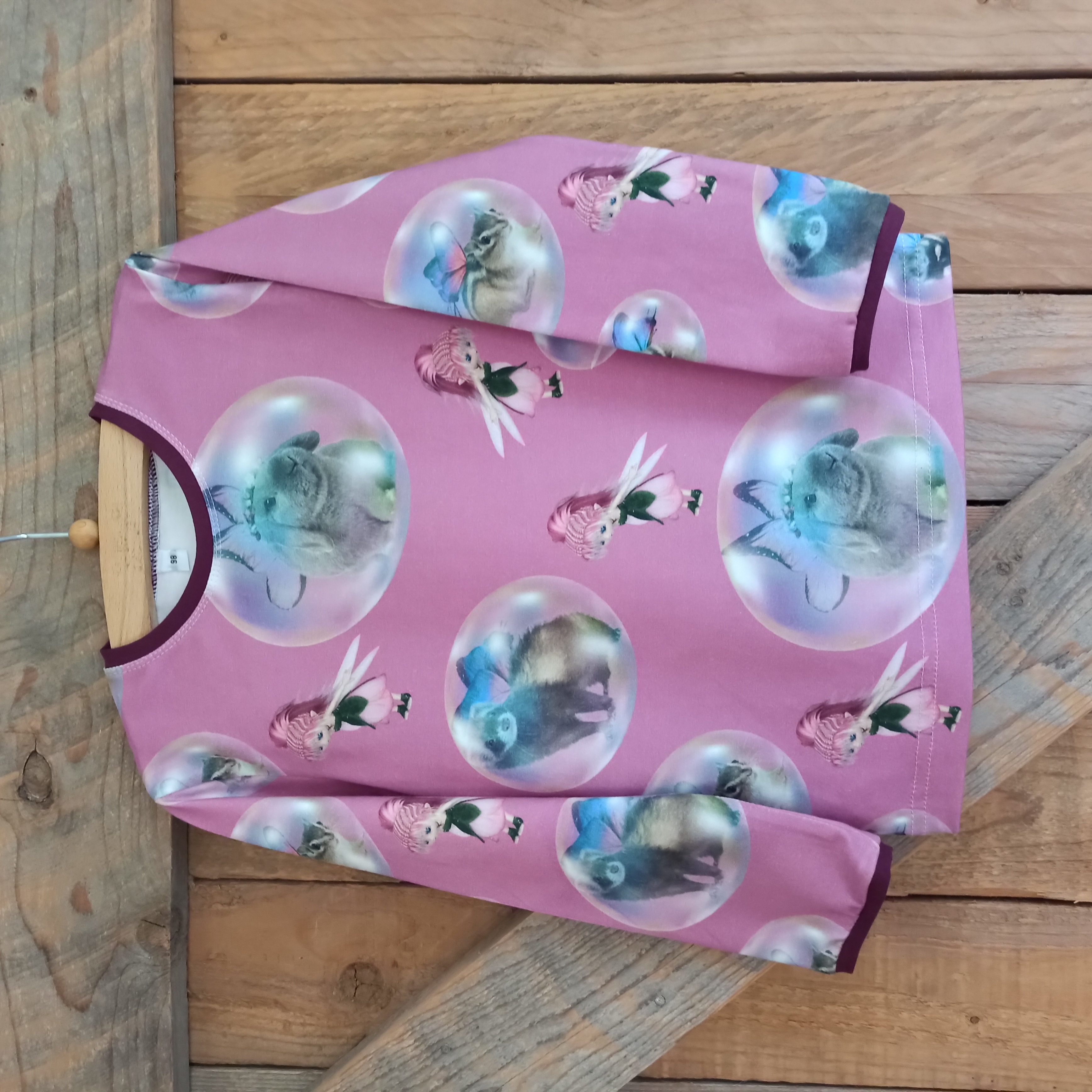 Sweater zeepbellen maat 98