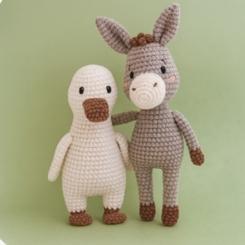 Haakpakket Farm ezel met eend amigurumi