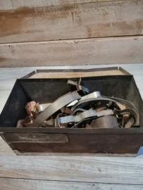 metalen doosje met weckringsluitingen