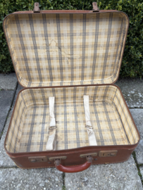 oude bruine koffer