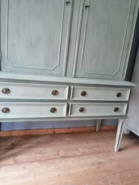 oude Engelse kast