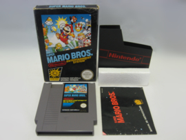 Super Mario Bros - Black Box (ESP, CIB)