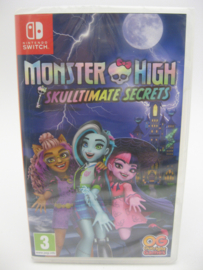 Monster High Skulltimate Secrets (FAH, Sealed)