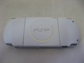 PSP Slim 3004 'Pearl White' incl. 8GB Memory Stick (Boxed)​