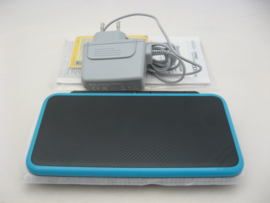 New Nintendo 2DS XL 'Black/Turquoise' (Boxed)