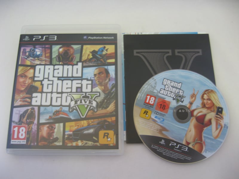 GTA V  Grand Theft Auto V (PS3)  (Complete / CIB) PAL  PressStartGames