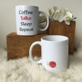 Mok met koffie/taiko quote