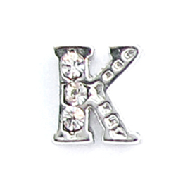 letter K, charm voor in het medaillon