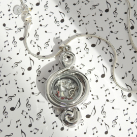 muzieksleutel  locket medaillon met luxe zilveren ketting