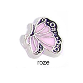 vlinder parelmoer roze, charm voor in het medaillon