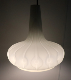 Peill & Putzler melkglazen lamp