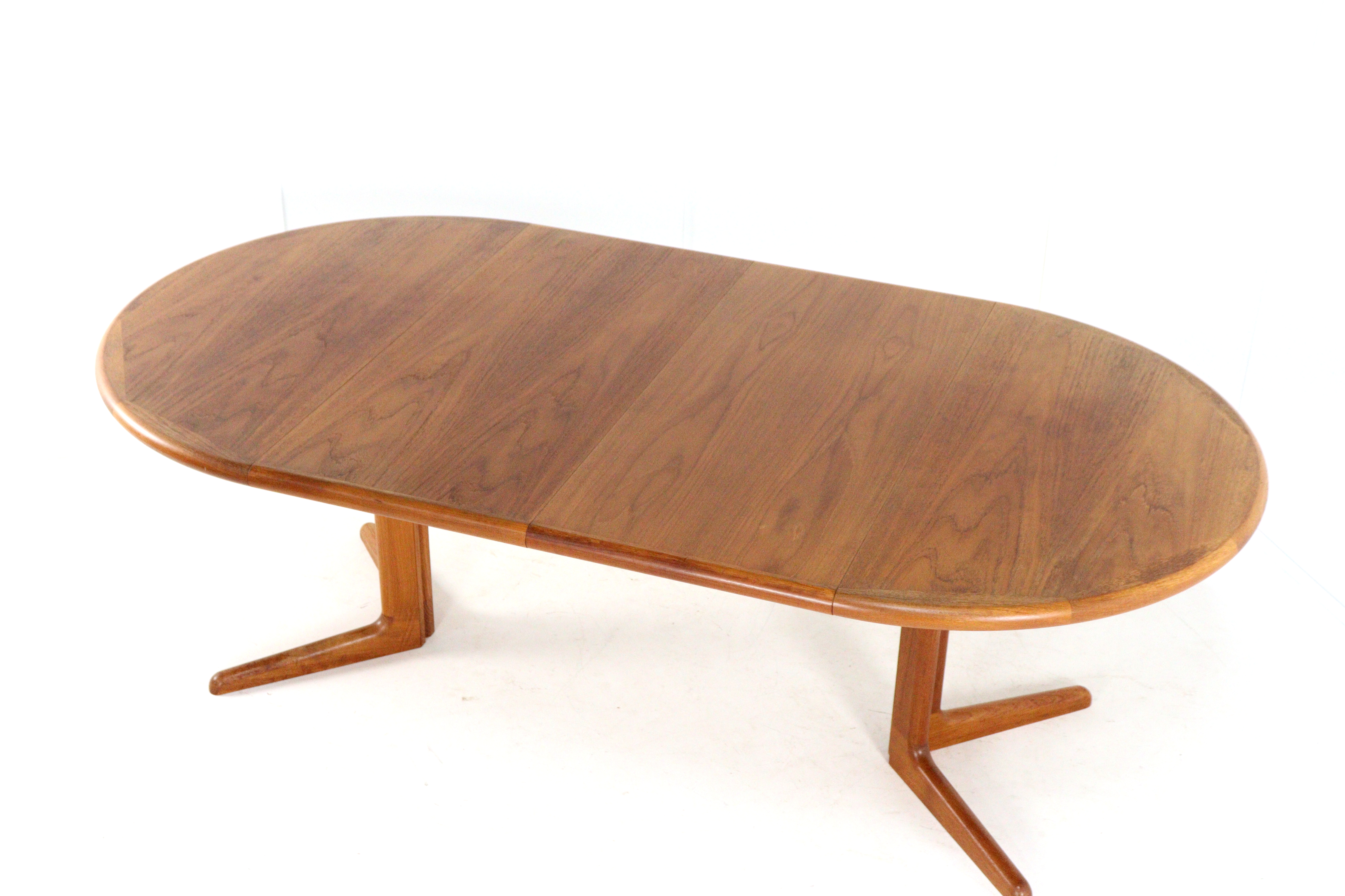 Korup ronde 2x verlengbare eettafel 'Nollund'
