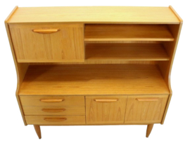 Stateroom for Stonehill highboard 'Tisbury'