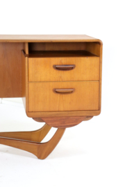 Beithcraft bureau 'Slaidburn'