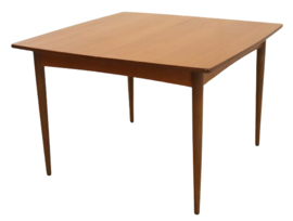 Vierkant verlengbare eettafel 'Nyby'