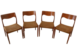 Set van 4 eetkamerstoelen Fristho Team naar Niels O Möller model 71