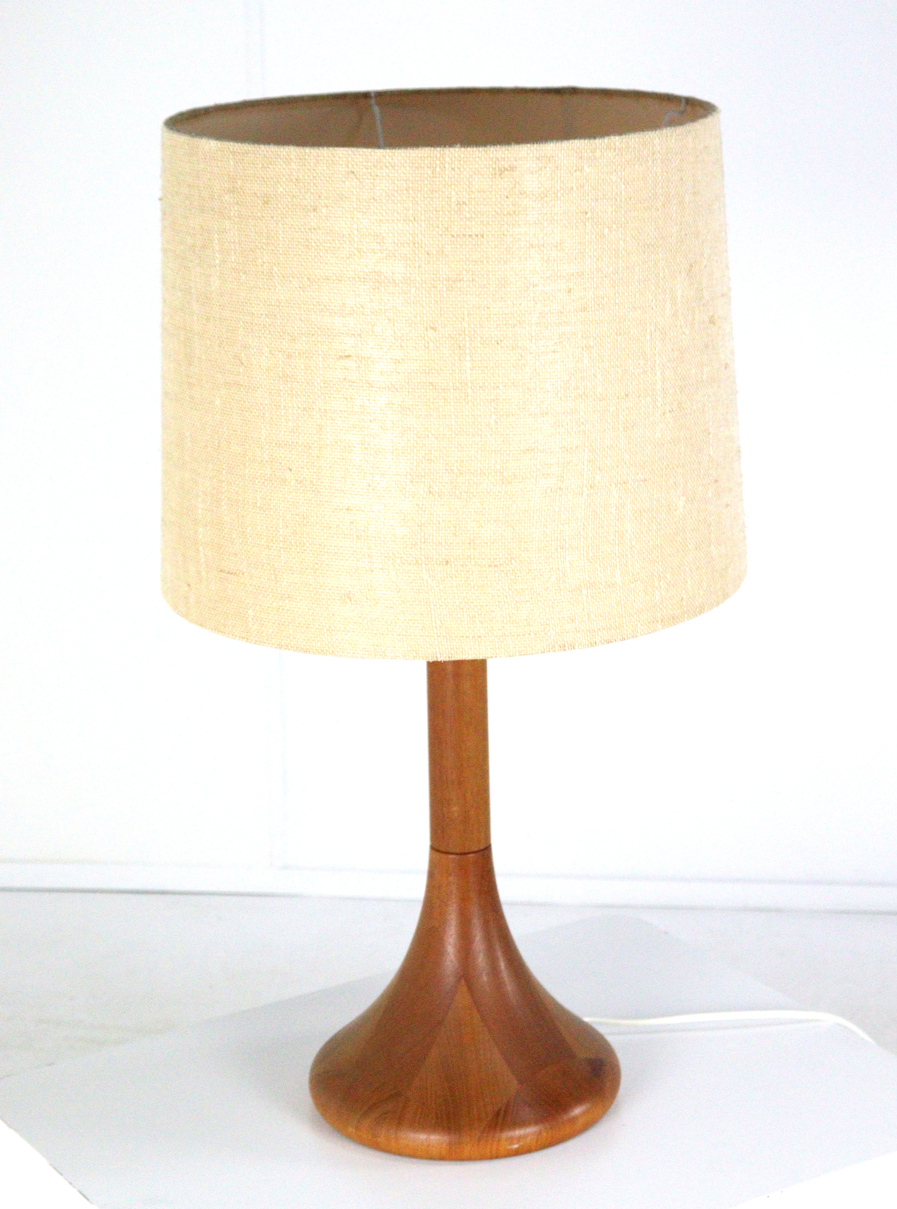 Dyrlund houten tafellamp XL