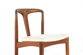 Set van 4 Johannes Andersen voor Uldum Juliane stoelen