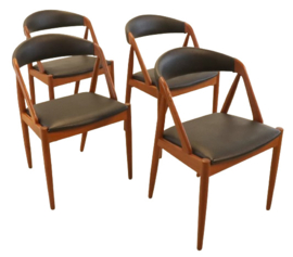 Set van 4 Kai Kristiansen voor Schou Andersen stoelen