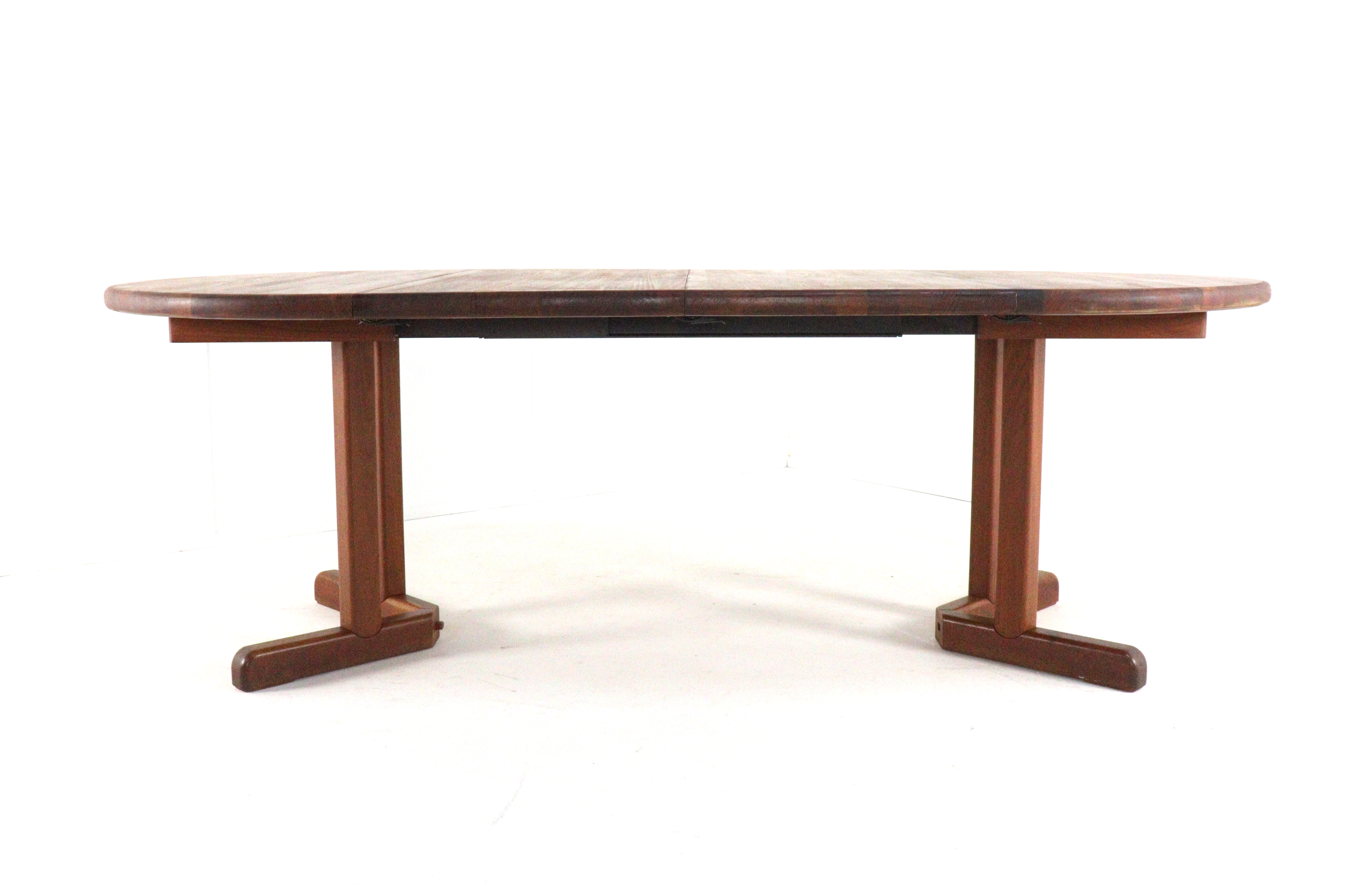 Dyrlund ronde 2x verlengbare eettafel 'Elsborg'