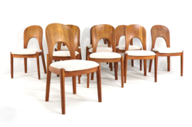 Set van 10 Koefoed Morten stoelen 'Vinderup'