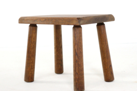 Brutalist oak bijzettafeltje / krukje