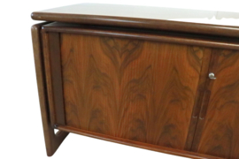 Dyrlund dressoir Rosewood met tamboerdeurtjes 'Goldenstedt'