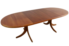 Ovalen eetkamertafel 2x verlengbaar "Dornhan"