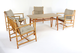 Set van 4 safari bamboo stoelen + tafeltje 'Geleen'