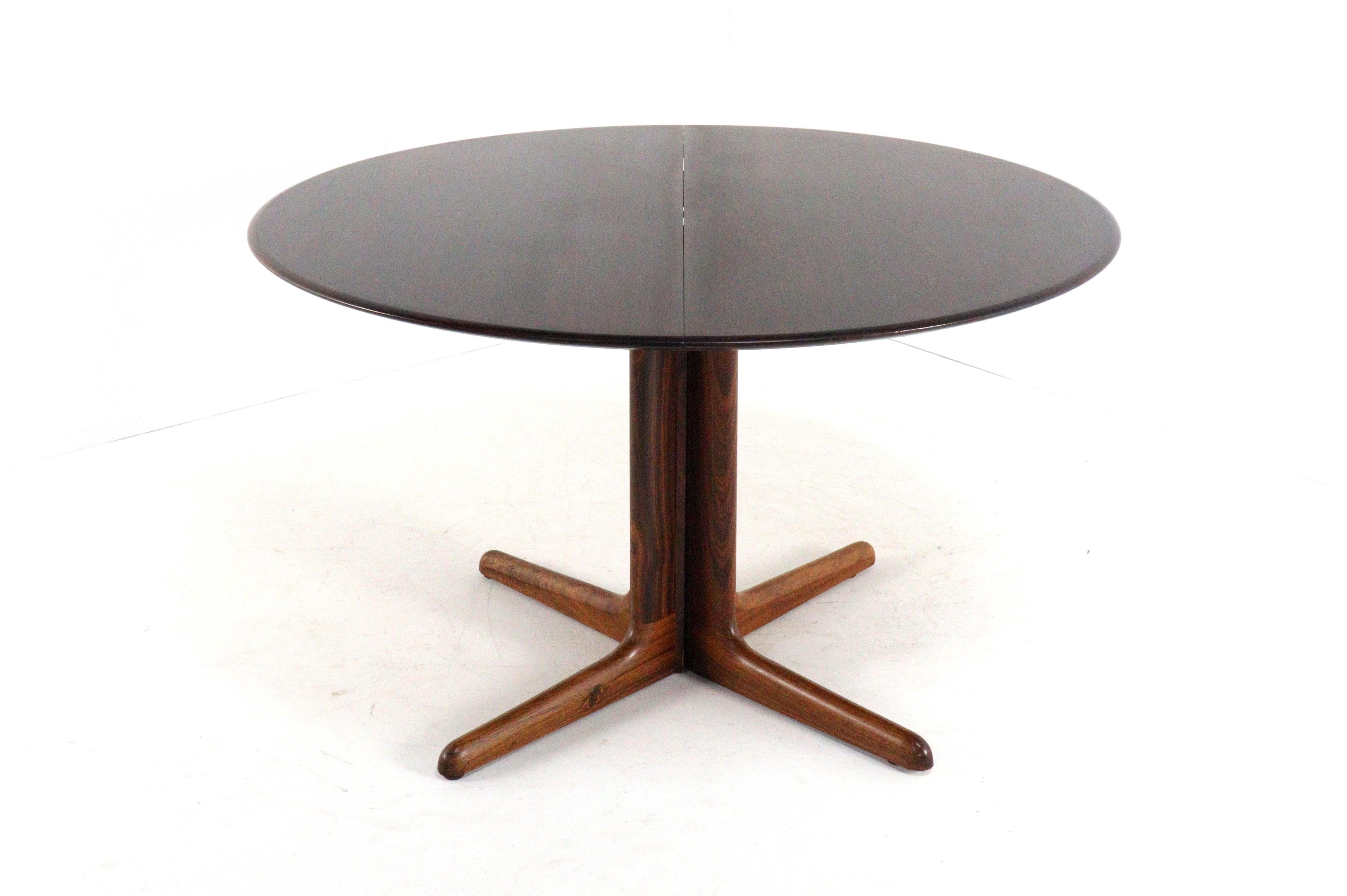 Dyrlund palissander ronde 2x verlengbare eettafel 'Mors'