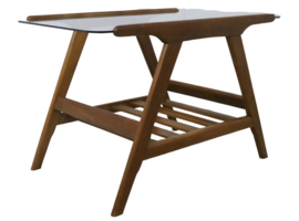Salontafel met glas "Middelaar"