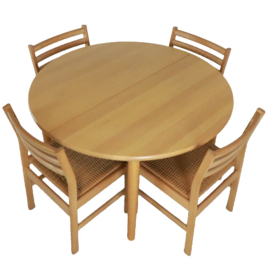 Deense eetkamerset | 4 stoelen + tafel 'Tanthof'