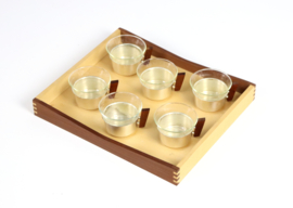 Dienblad met 6 kopjes