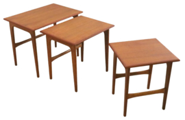 Nesting tables 'Wilp'