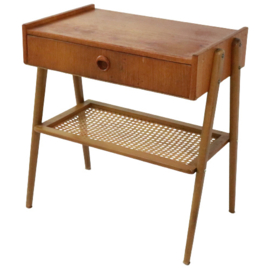 Zweeds kastje met rattan 'Laxbacken'