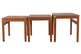 Set nesting tables 'Trossin'