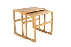 Set of 2 eiken nesting tables