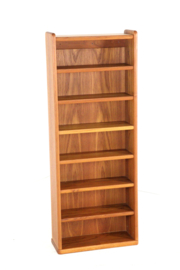 Compacte open teak kastje