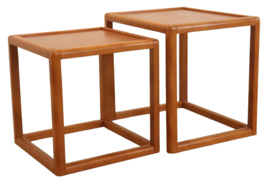 Set van 2 nesting tables 'Laaslich'