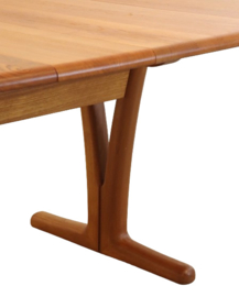 Holstebro 2x verlengbare eettafel 'Groderis'
