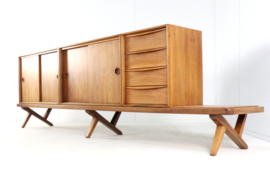 Rudolf B. Glatzel voor Fristho Franeker sideboard | 240 cm