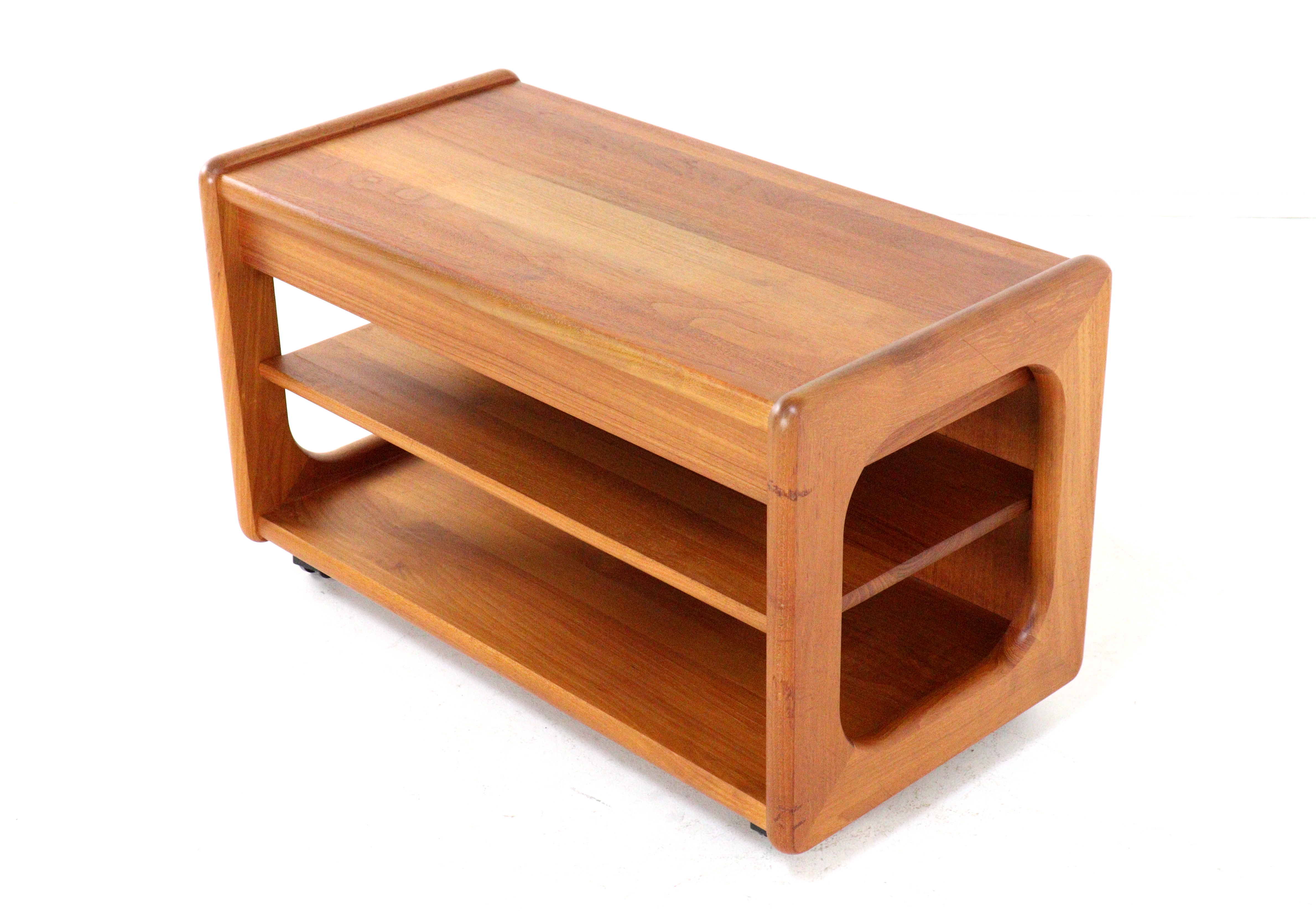 Audio meubel trolley 'Traeden'