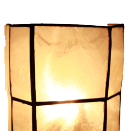 Parelmoer wandlamp