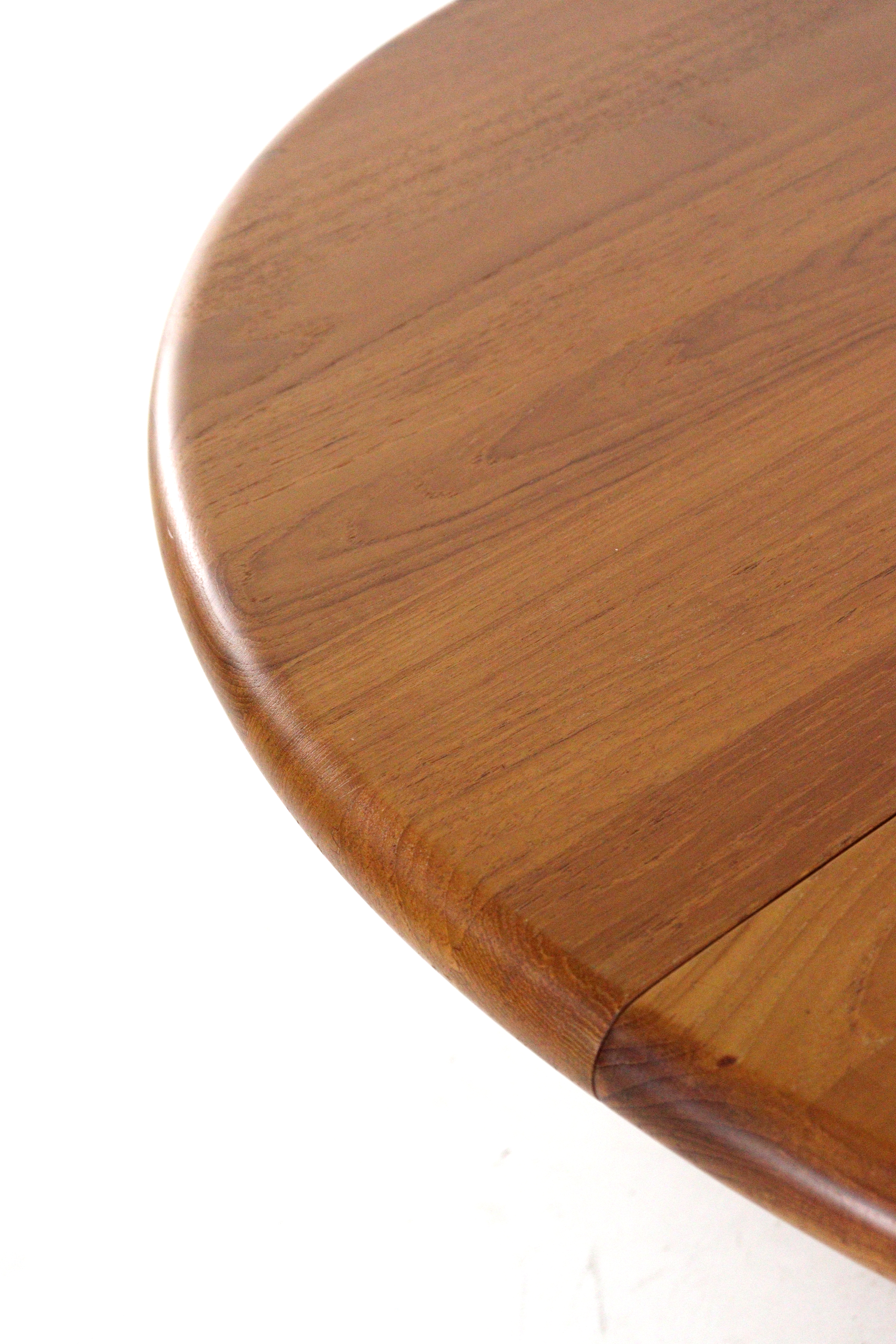 Langeskov möbelfabrik ronde 2x verlengbare eettafel 'Tvis'