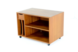 Deense trolley / platenkastje 'Tasinge'