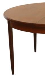 G-Plan ronde eetkamertafel 'Burnstones'
