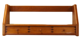Dyrlund wandplank 'Strolille'