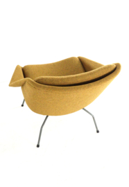 Cees Braakman voor Pastoe FM04 fauteuil